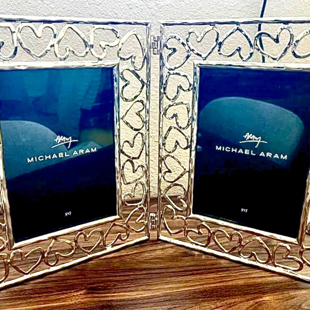 Michael Aram Silver Heart Hinged Double 5x7 Photo Frame Handcrafted